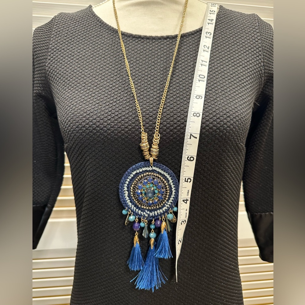 🦋Bohemian Blue Tassel Dreamcatcher Pendant Necklace